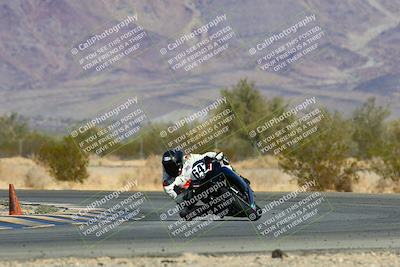 media/Jan-16-2022-CVMA (Sun) [[7f3d92989d]]/Race 2 Supersport Middleweight/